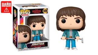 cuarentena-stranger-things-4-jonathan-with-golf-club