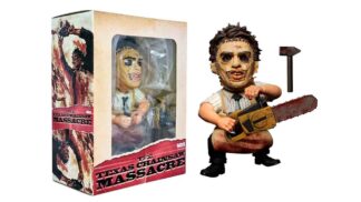 mezco toyz the-texas-chainsaw-massacre-leatherface