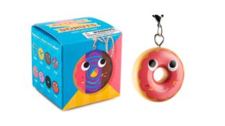 kidrobot yummy-world-attack-of-the-donuts-pink-frosted-donut-keychain