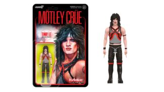 super7 reaction motley-crue-shout-at-the-devil-tommy-lee